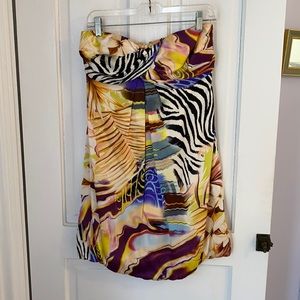 Patterned above knee bubble dress